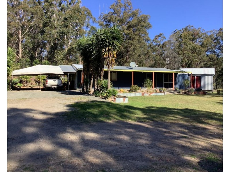 21 Pinnell Road, Crows Nest QLD 4355