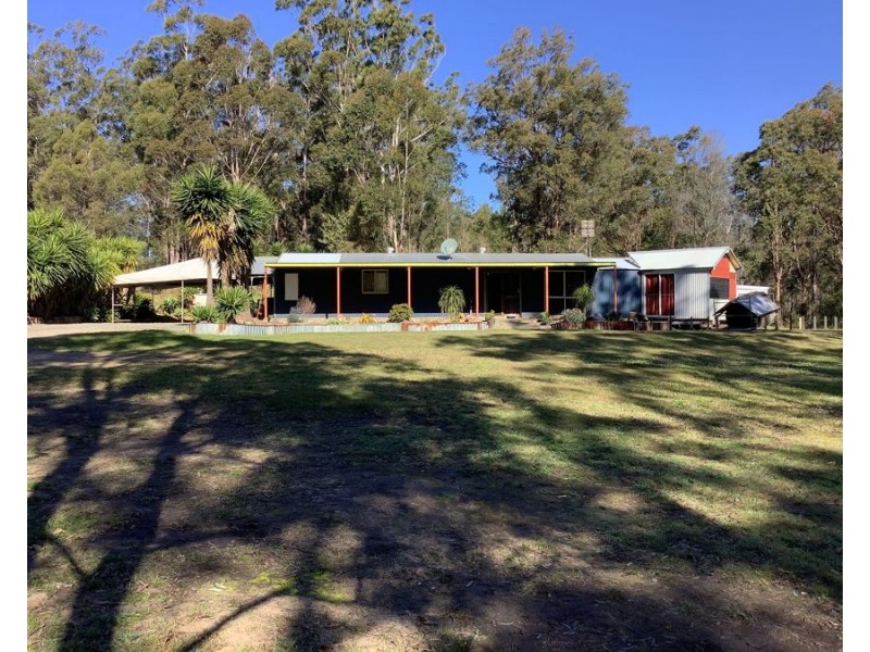 21 Pinnell Road, Crows Nest QLD 4355