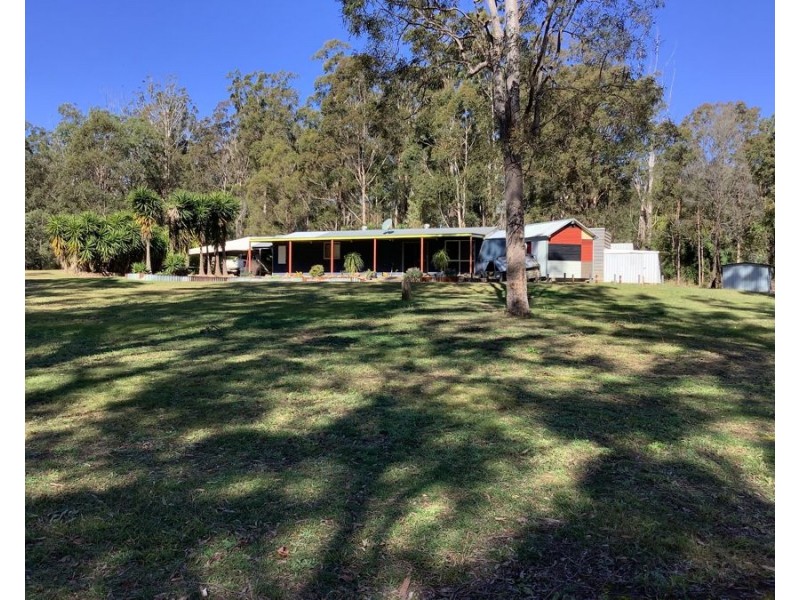 21 Pinnell Road, Crows Nest QLD 4355