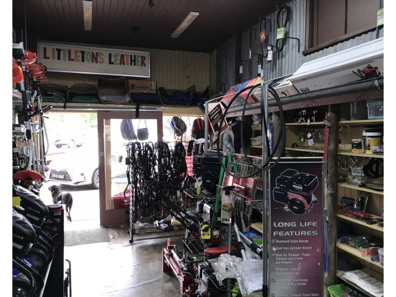 11 Curnow Street, Crows Nest QLD 4355