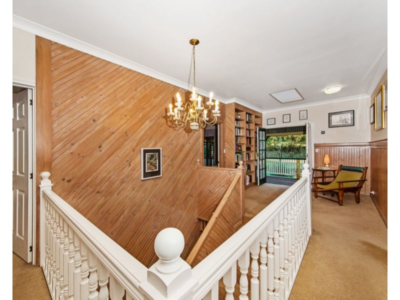 14 Wilkes Road, Hampton QLD 4352