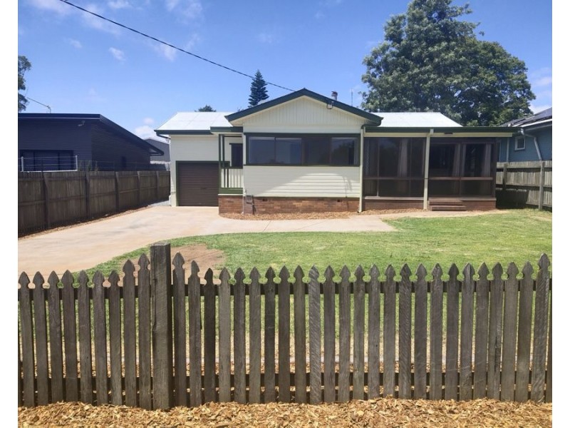266 Long Street, South Toowoomba QLD 4350