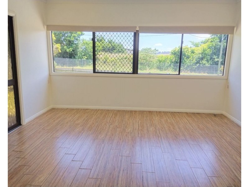 266 Long Street, South Toowoomba QLD 4350
