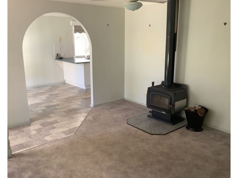 33 Charles Street, Crows Nest QLD 4355