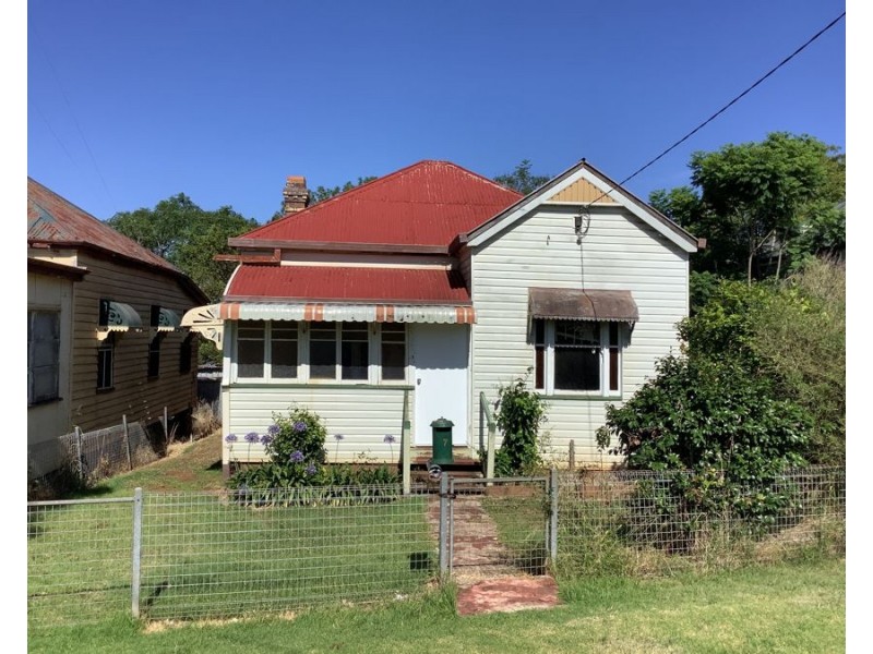 7 Nigel Street, North Toowoomba QLD 4350
