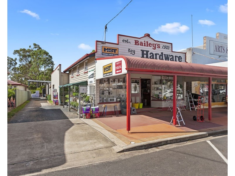 20 William Street, Crows Nest QLD 4355