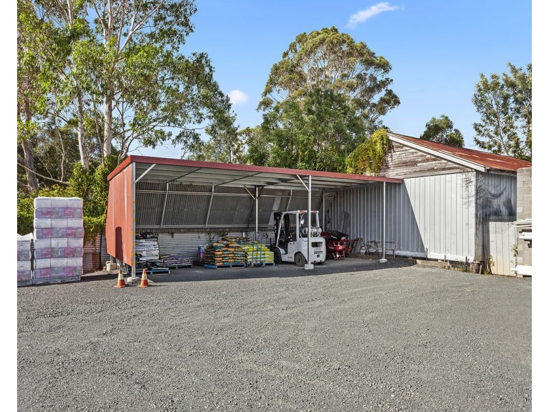 20 William Street, Crows Nest QLD 4355