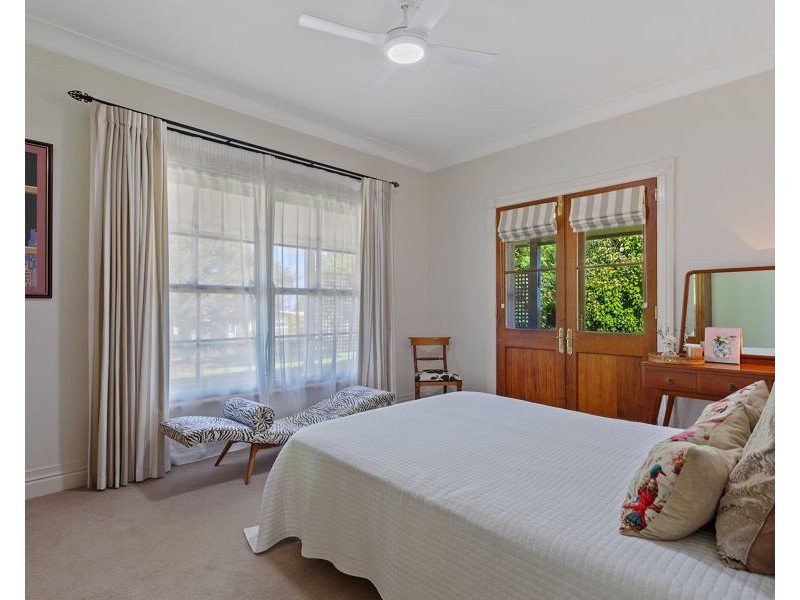 1 Bogong Court, Cabarlah QLD 4352