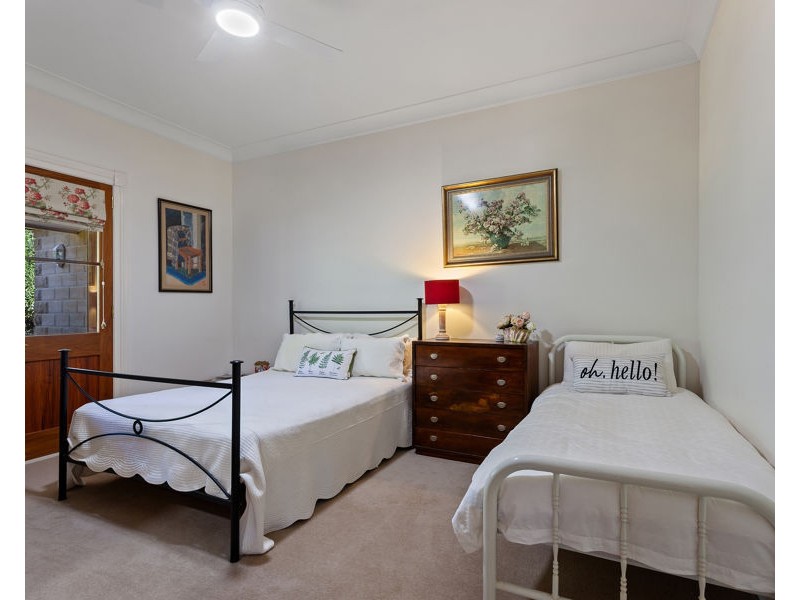 1 Bogong Court, Cabarlah QLD 4352