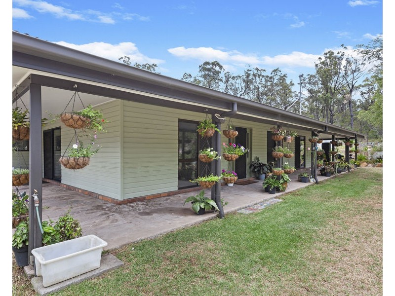 83 Centenary Road, Goombungee QLD 4354