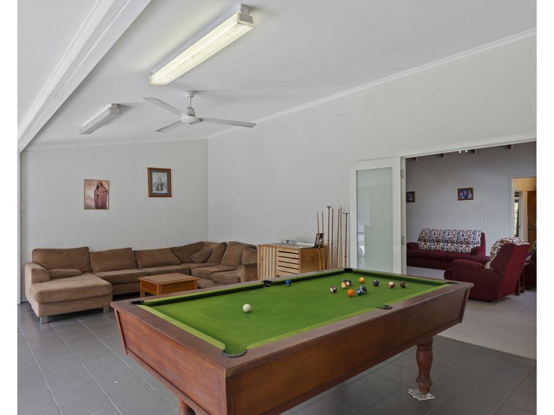 83 Centenary Road, Goombungee QLD 4354