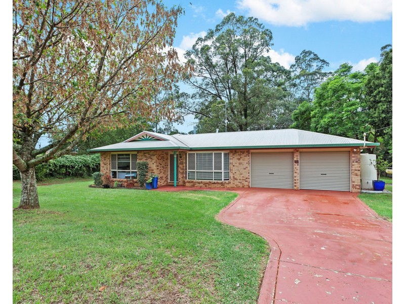 10 Mavis Court, Highfields QLD 4352