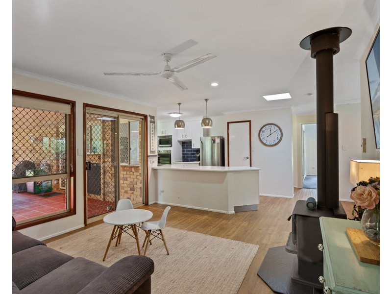 10 Mavis Court, Highfields QLD 4352