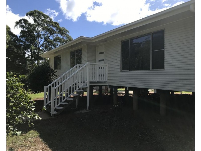 56 Hampton Road, Hampton QLD 4352