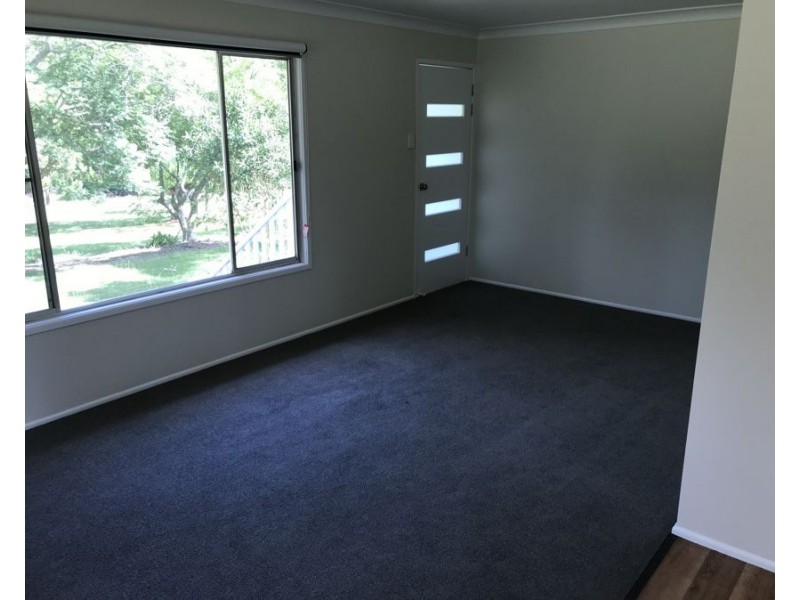 56 Hampton Road, Hampton QLD 4352