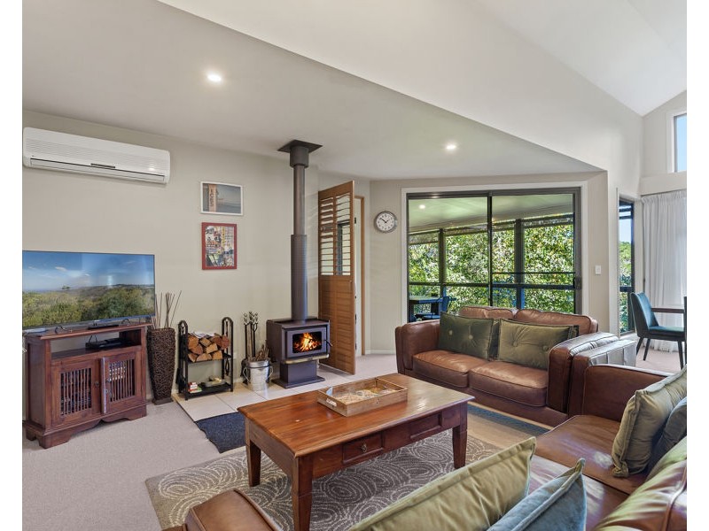100/3143 Esk Hampton Road, Ravensbourne QLD 4352
