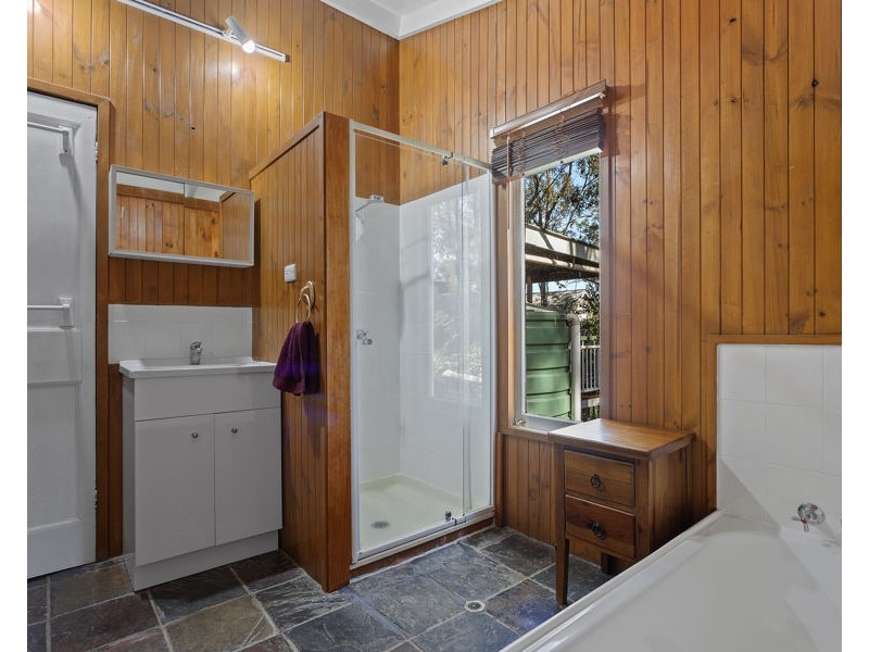 37 Barker Street, Goombungee QLD 4354