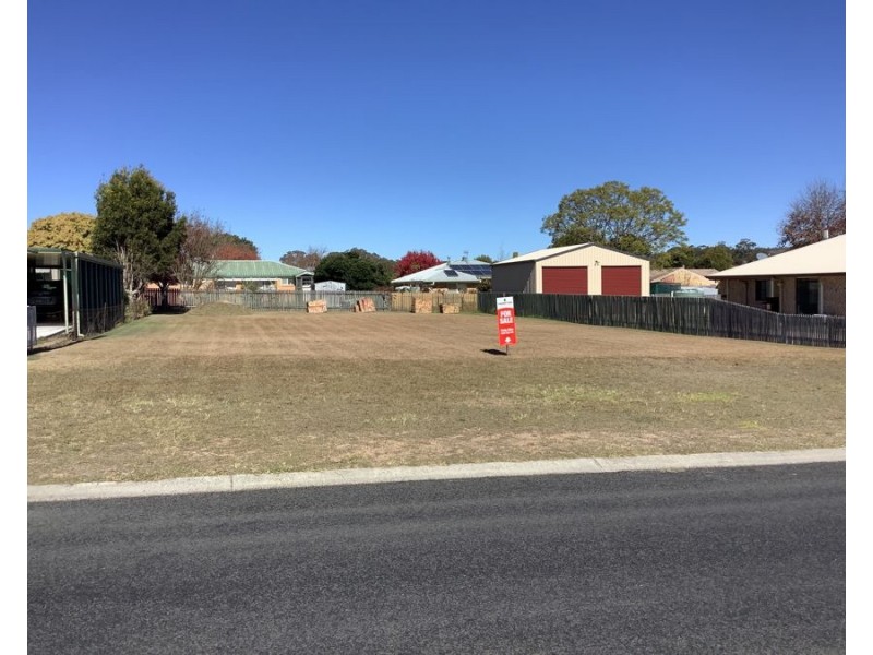 27 Charles Street, Crows Nest QLD 4355