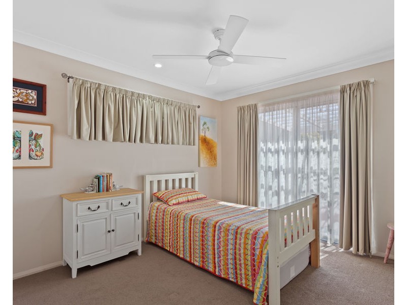6 Samuel Avenue, Crows Nest QLD 4355