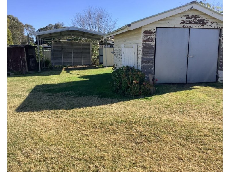 25 Grace Street, Crows Nest QLD 4355