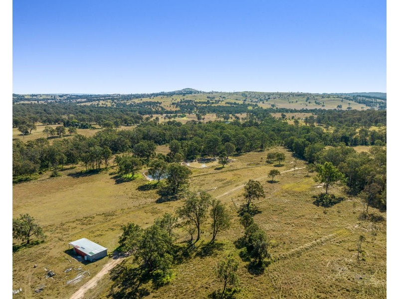158 Jacob Road, Crows Nest QLD 4355