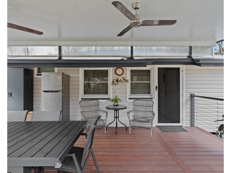 15 Pinnell Road, Crows Nest QLD 4355