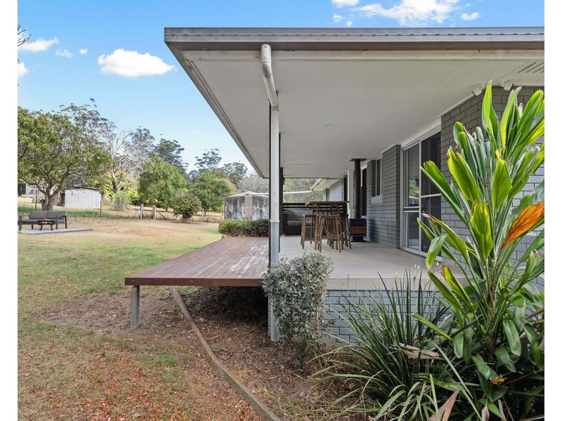8653 New England Highway, Hampton QLD 4352