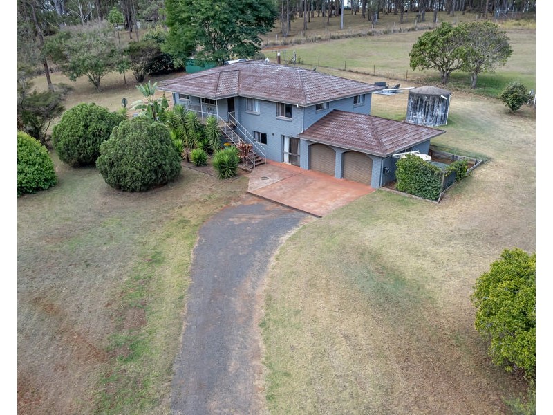 8653 New England Highway, Hampton QLD 4352