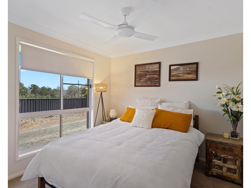 5 Canterbury Place, Hampton QLD 4352