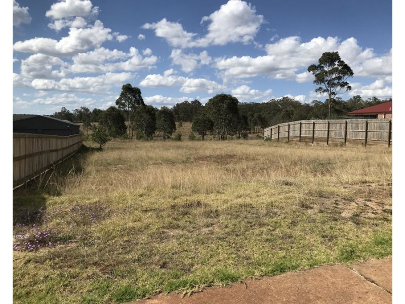 14 Cedarwood Drive, Crows Nest QLD 4355