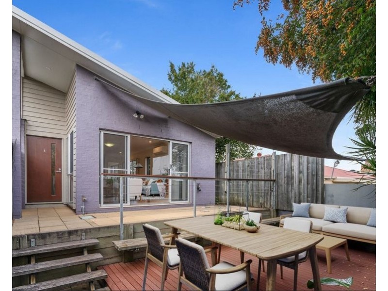 1/4B Herries Street, East Toowoomba QLD 4350