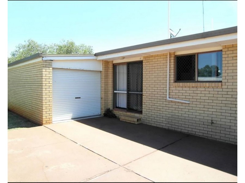 7/343 West Street, Harristown QLD 4350