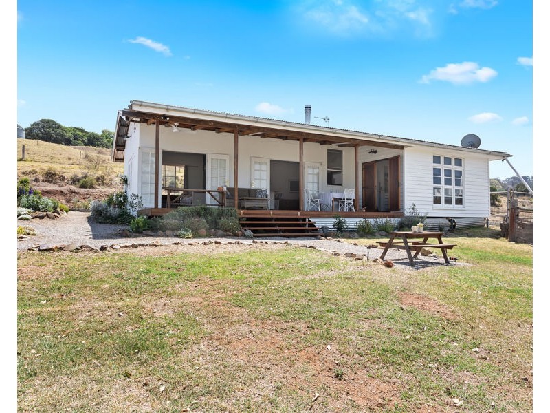33 Izzard Road, Whichello QLD 4352