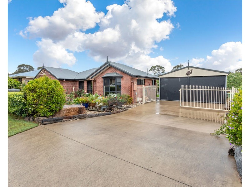 5 Jane Street, Crows Nest QLD 4355