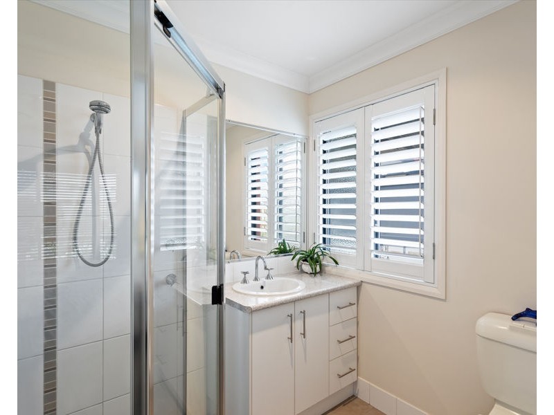 5 Jane Street, Crows Nest QLD 4355