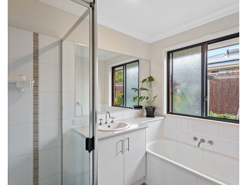 5 Jane Street, Crows Nest QLD 4355