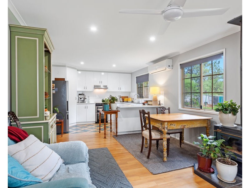 4 Kann Street, Goombungee QLD 4354