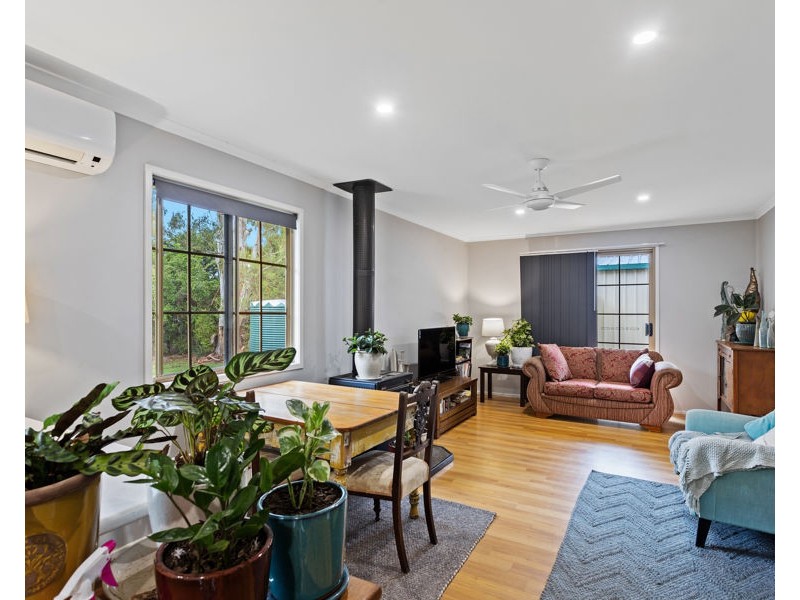 4 Kann Street, Goombungee QLD 4354