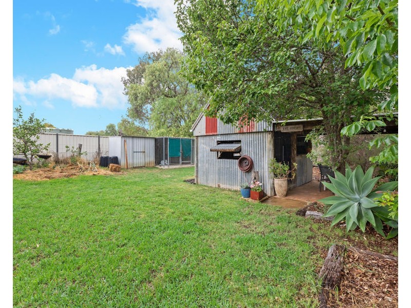 4 Kann Street, Goombungee QLD 4354