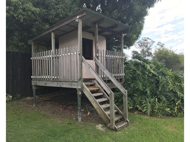 4 William Street, Crows Nest QLD 4355