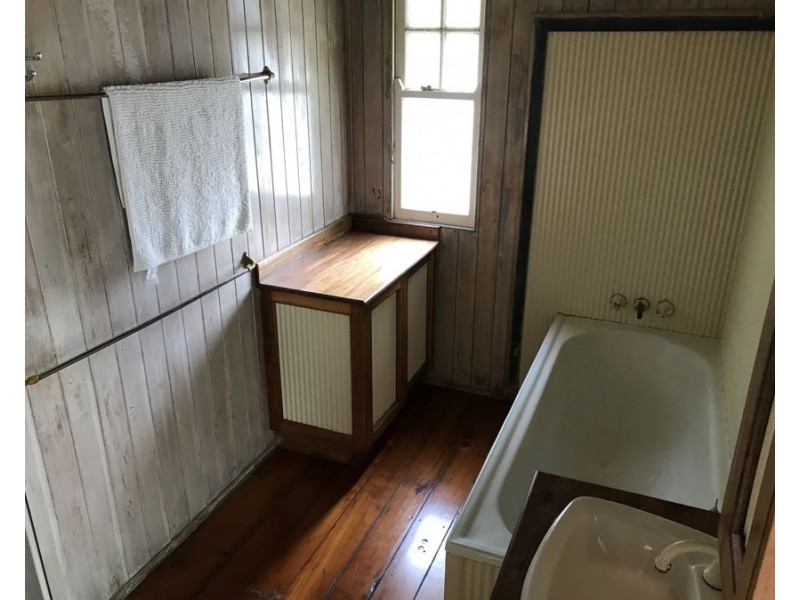 4568 Esk Hampton Road, Hampton QLD 4352