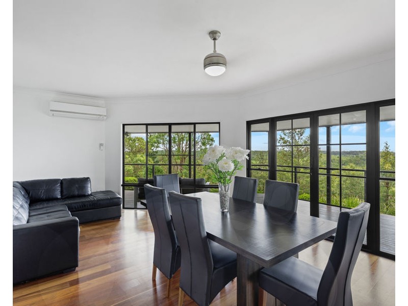 80 Forest Drive, Hampton QLD 4352