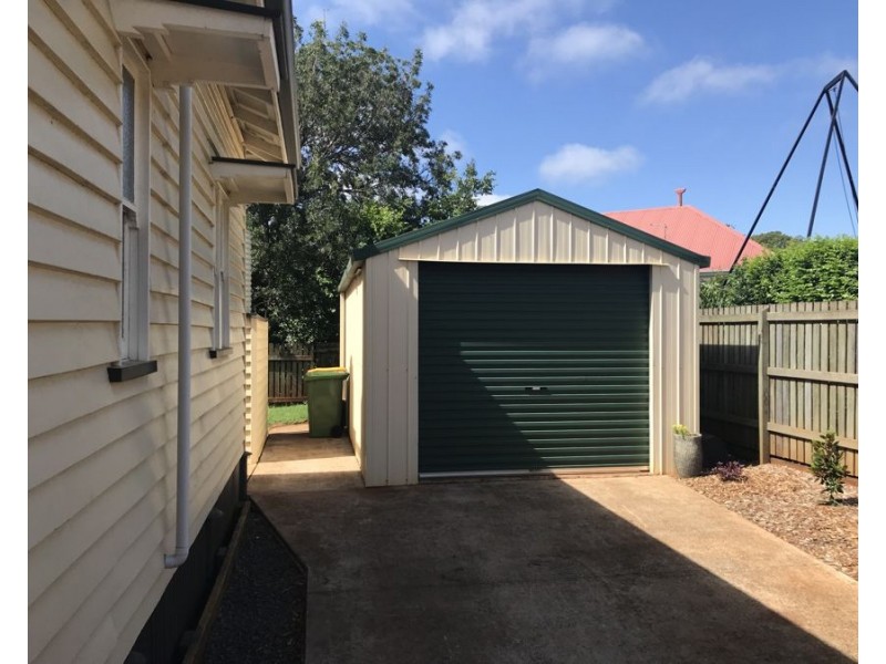 20 Rosewood Street, Toowoomba City QLD 4350