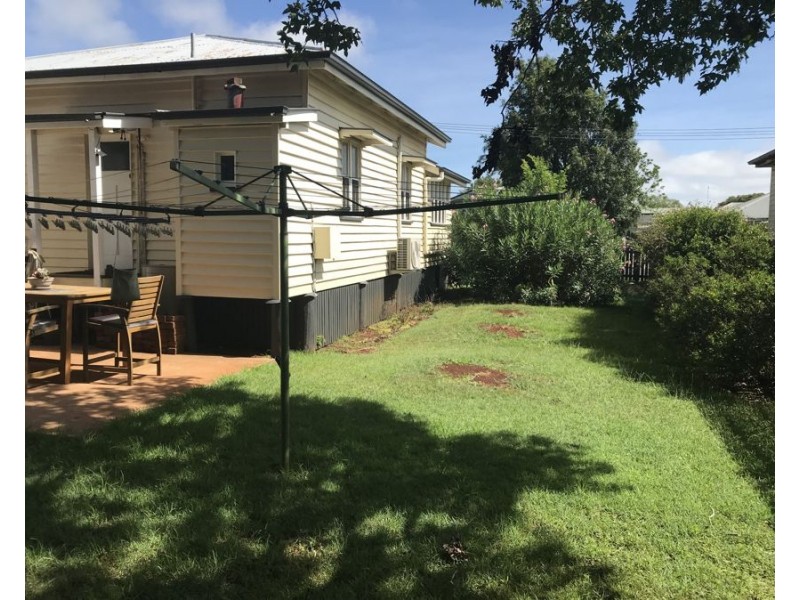 20 Rosewood Street, Toowoomba City QLD 4350