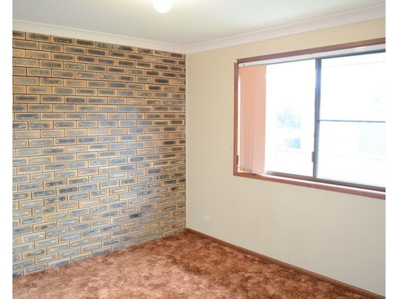 2/18 Hawker Street, Wilsonton QLD 4350
