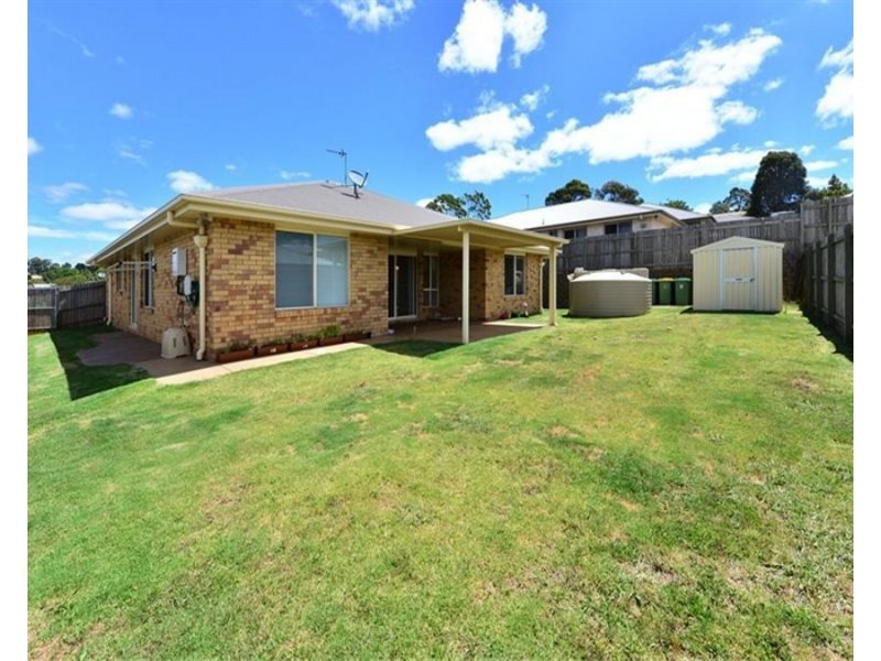 3 Dixon Court, Wilsonton Heights QLD 4350