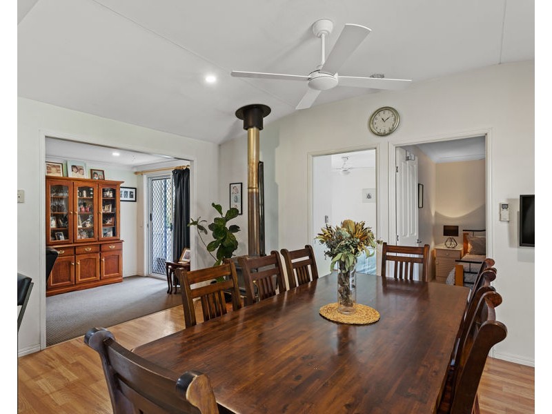 108 Mocatta Street, Goombungee QLD 4354