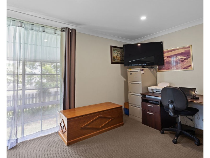 108 Mocatta Street, Goombungee QLD 4354