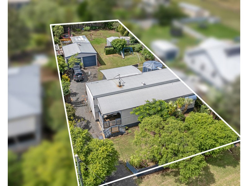 108 Mocatta Street, Goombungee QLD 4354