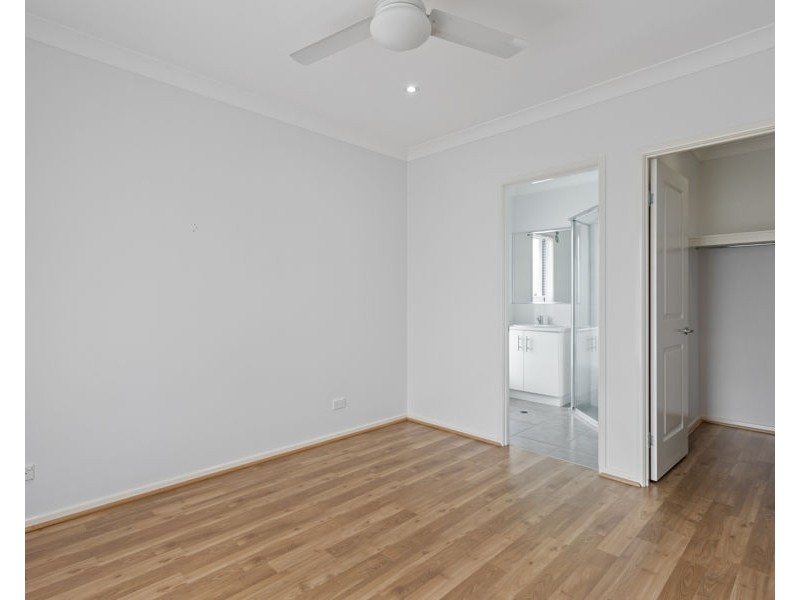 7 Lewis Street, Crows Nest QLD 4355